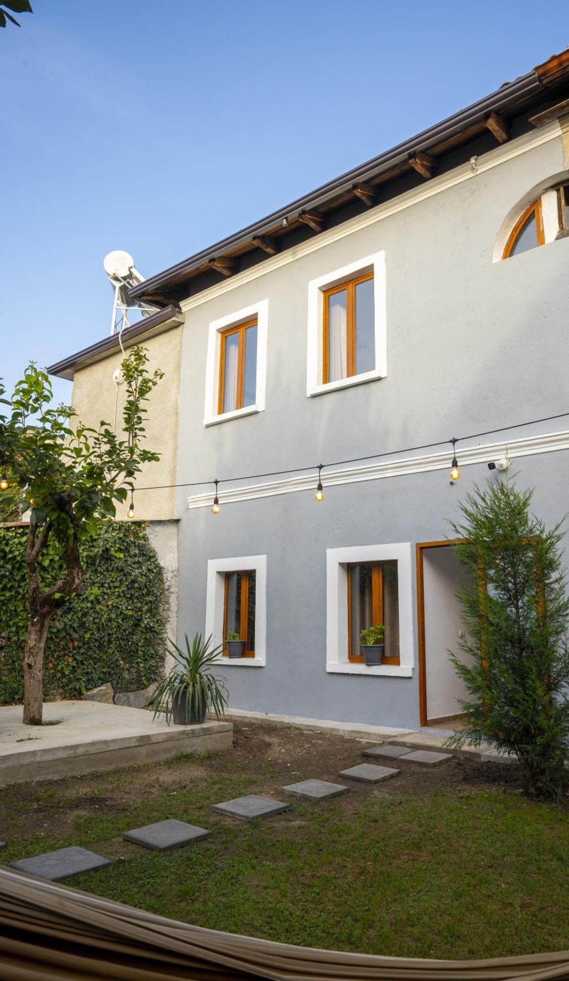Intown Guesthouse Shkodër Exterior foto